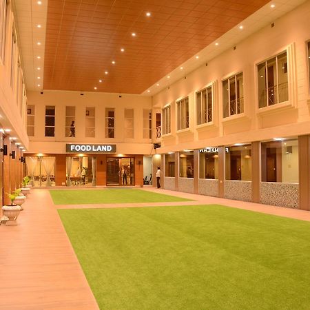 Hotel Prince Residency Bhuj Exteriör bild